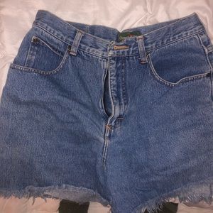 Cute jean shorts